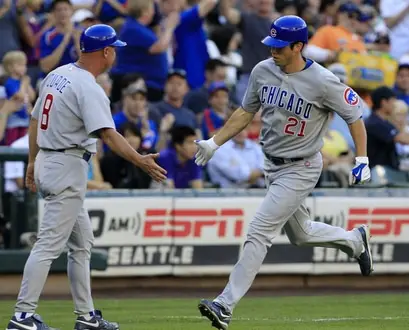 Cliff Lee Dominates Cubs, Goes Distance Again