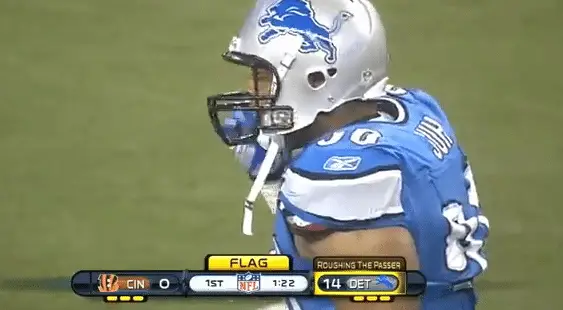 Lions’ Ndamukong Suh Flagged for Slam on Bengals QB Andy Dalton
