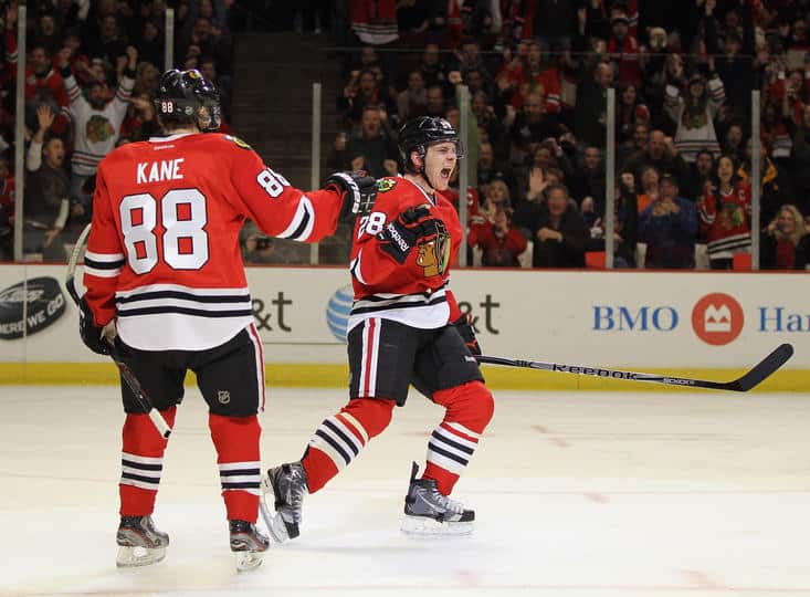 Blackhawks Win 5-4 In Shootout Over Islanders