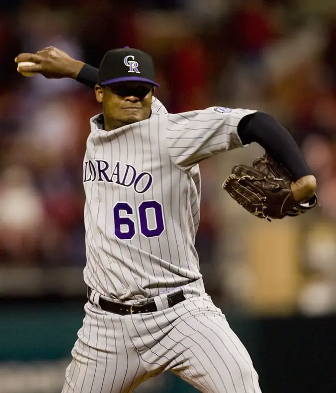 Cubs Sign Pitcher Manny Corpas