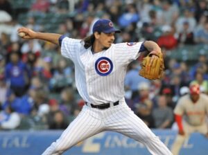 Sloppy: Reds 6,Cubs 4 F/11 1 (Photo by David Banks/Getty Images)