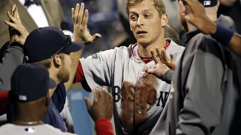 Chicago Cubs Re-Signs Ryan Sweeney