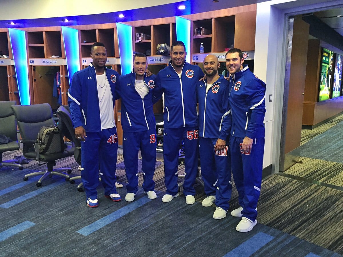 PHOTOS: Cubs sport tracksuits for road trip