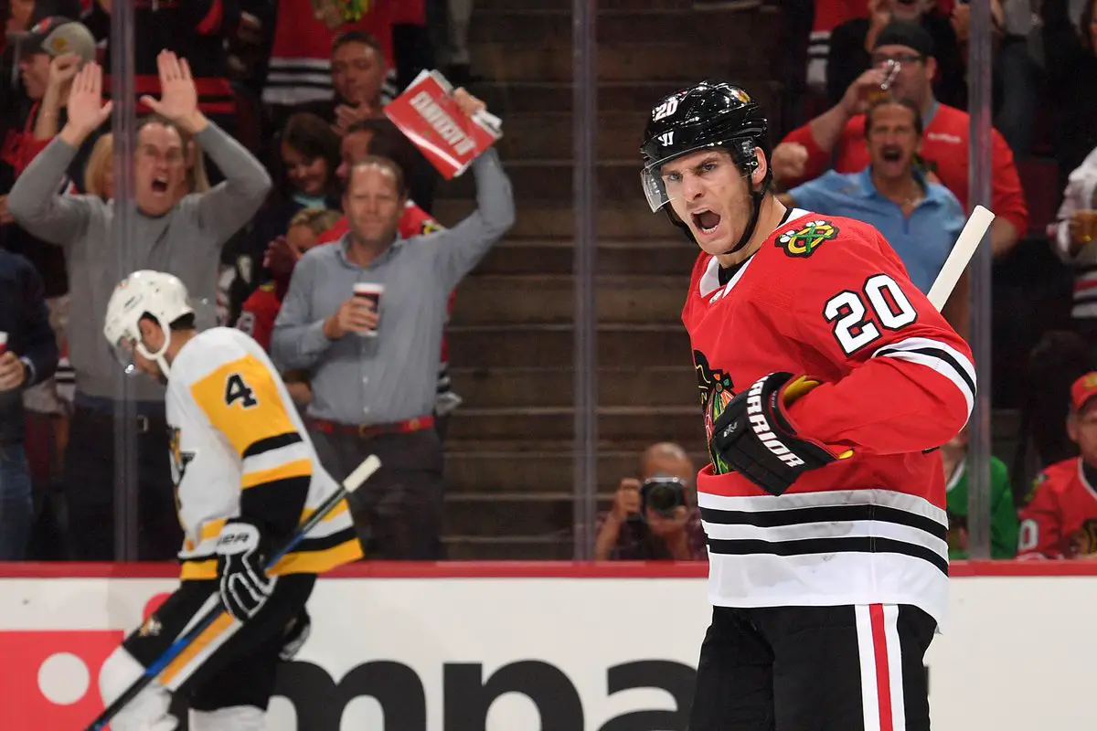 Brandon Saad records hat trick in first game back with Chicago Blackhawks