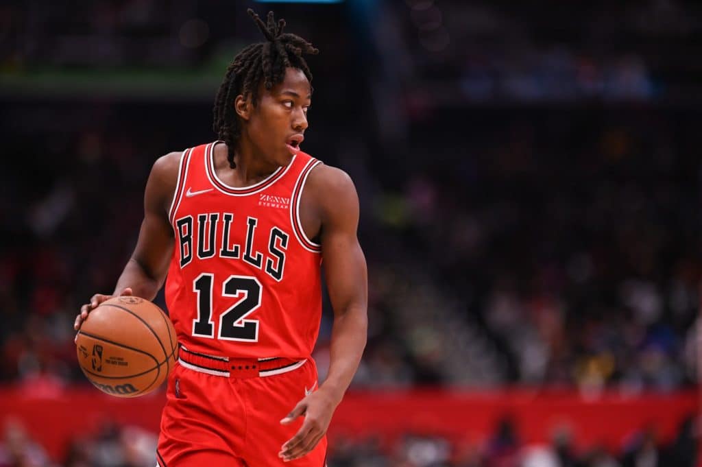 Who should be the starting point guard for the Bulls?