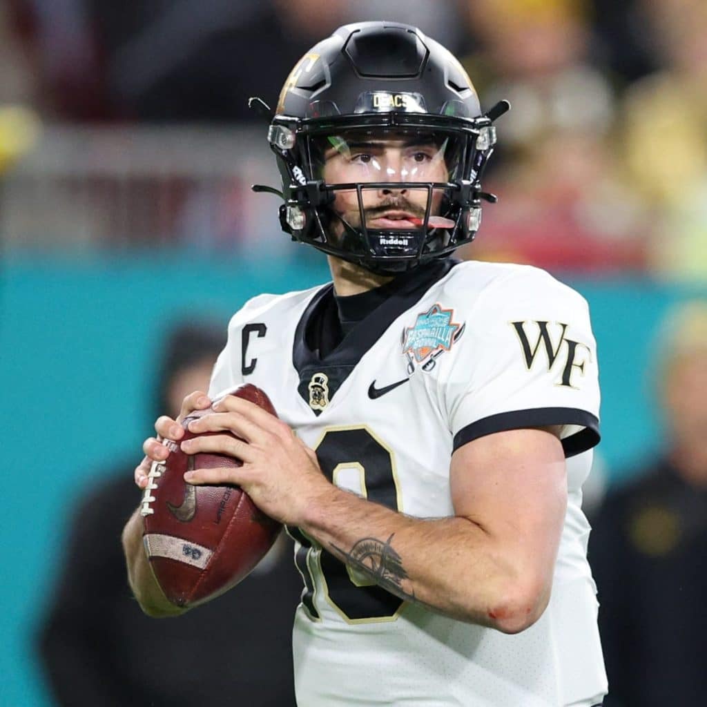 Notre Dame transfer Sam Hartman