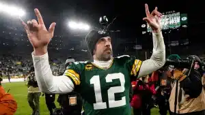 Aaron Rodgers.jpg Chicago Bears