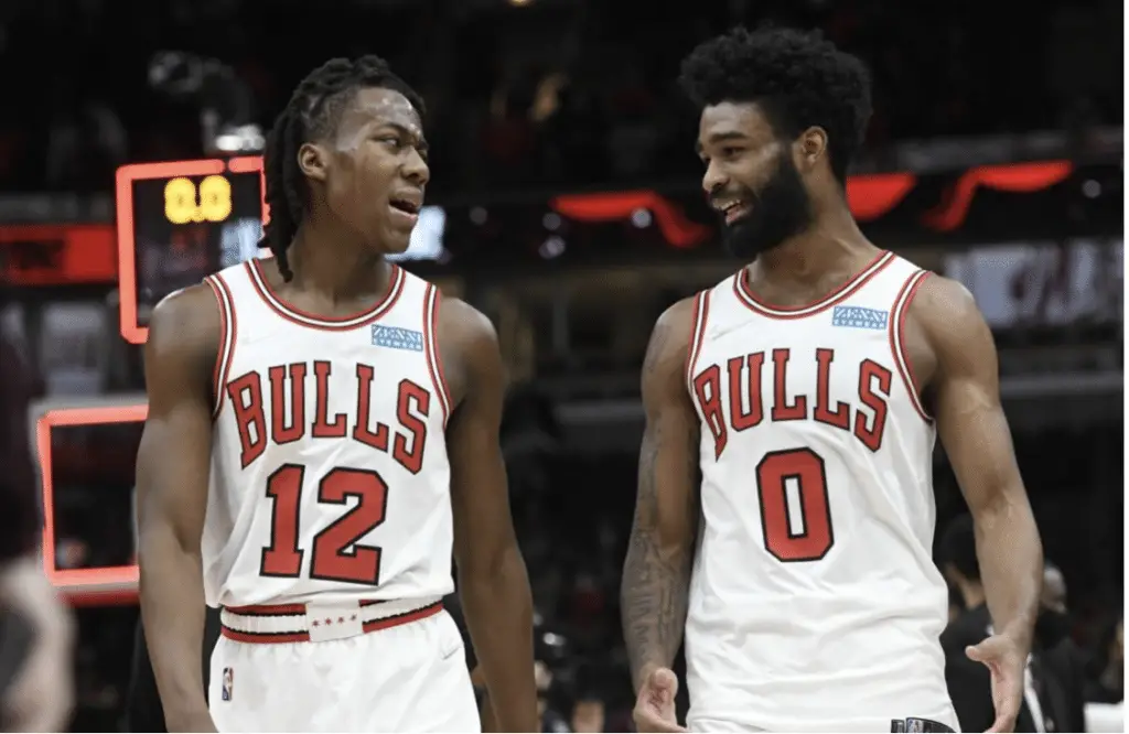 Ayo Dosunmu and Coby White on the court
(Source: Yahoo Sports)