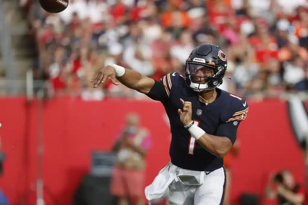 Justin Fields deep ball