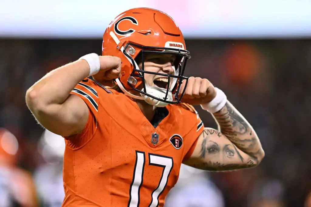Chicago Bears Tyso Bagent Jaylon Johnson