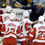 'Red Wings leftovers': Chicago Blackhawks reported coaching choice is turning heads 2 Detroit Red Wings head coach Jeff Blashill during a time out against the Pittsburgh Penguins in the second period at PPG Paints Arena.