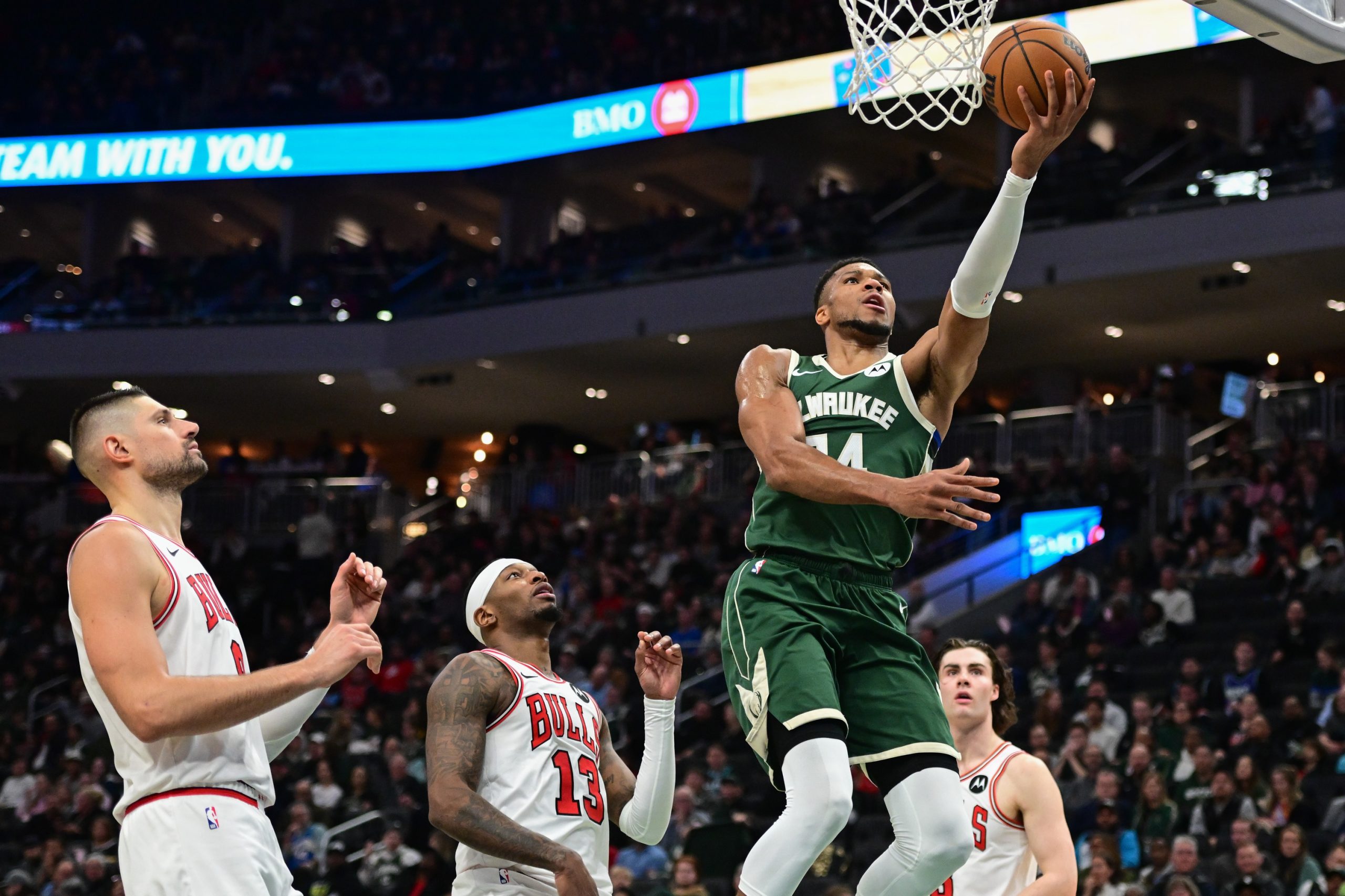 Chicago Bulls insider pours cold water on Giannis Antetokounmpo trade idea