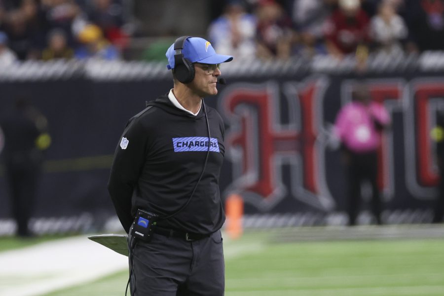 NFL: AFC Wild Card Round Los Angeles Chargers at Houston Texans Jim Harbaugh has high praise for Chicago Bears tight end Colston Loveland