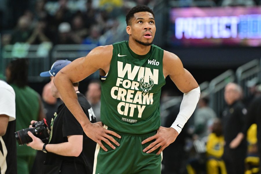 NBA: Playoffs Indiana Pacers at Milwaukee Bucks Chicago Bulls