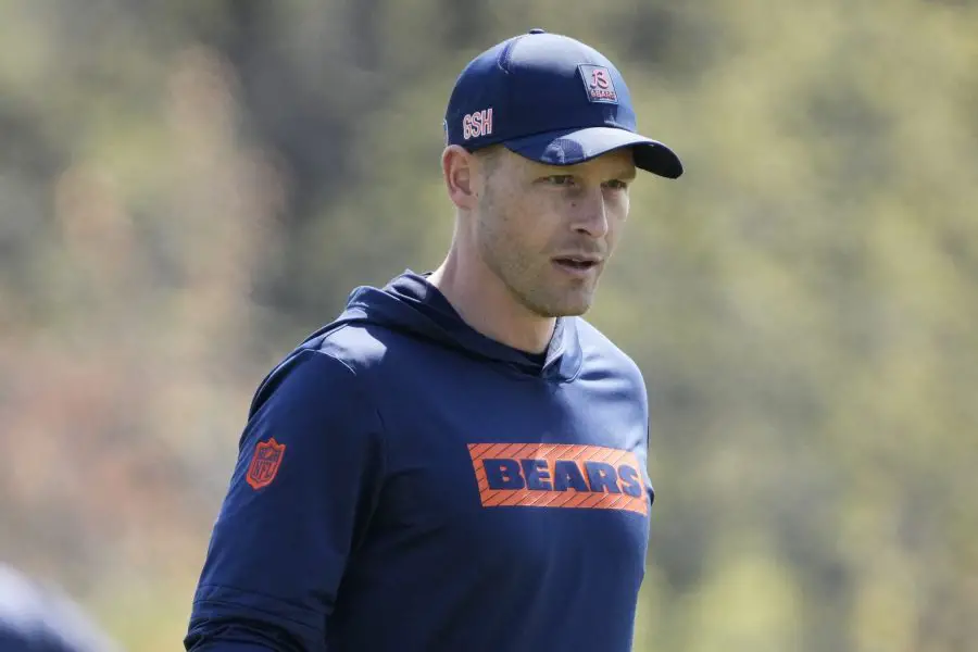 NFL: Chicago Bears Rookie Minicamp =Chicago Bears head coach Ben Johnson walks the field during rookie minicamp at Halas Hall.