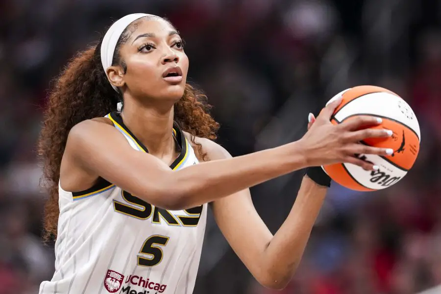 WNBA: Chicago Sky at Indiana Fever Chicago Sky forward Angel Reese (5) looks to shoot a basket Saturday, May 17, 2025, during a game between the Indiana Fever and the Chicago Sky at Gainbridge Fieldhouse in Indianapolis. The Indiana Fever defeated the Chicago Sky, 93-58.
