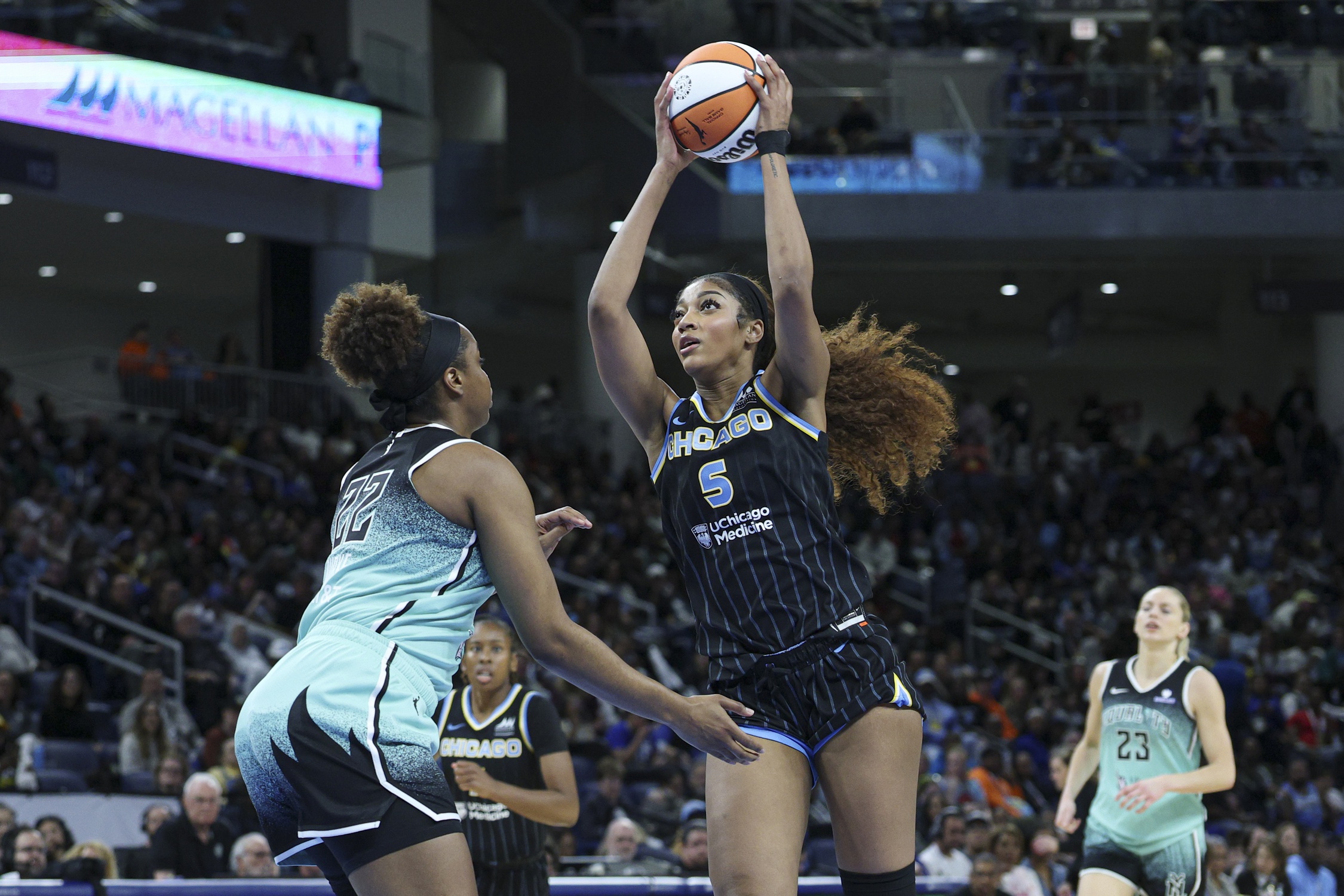Chicago Sky, Angel Reese made WNBA history in a very bad way