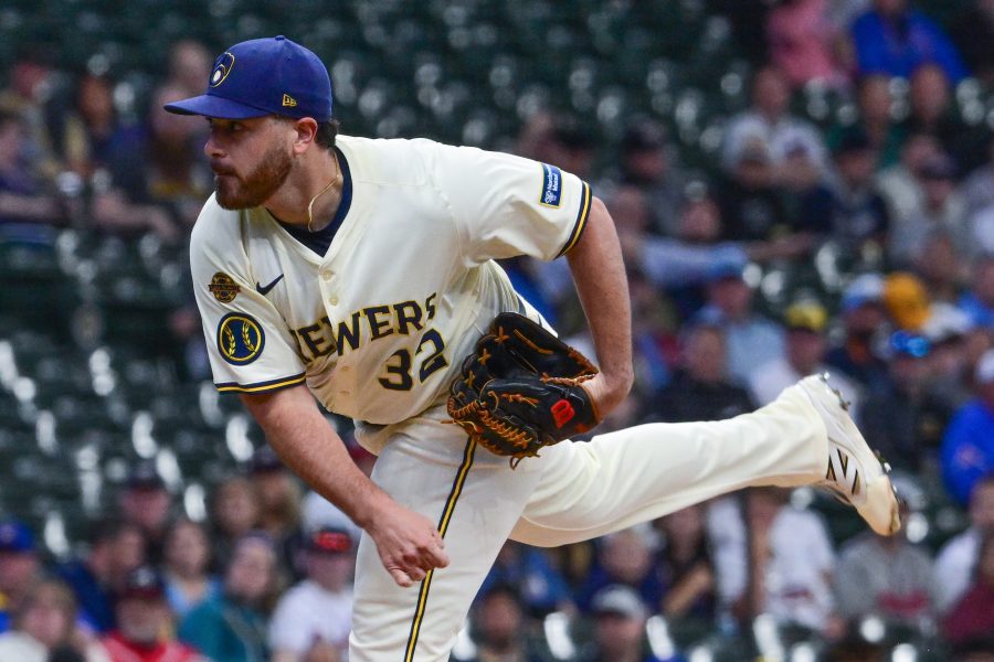 MLB: Atlanta Braves at Milwaukee Brewers MLB: Atlanta Braves at Milwaukee Brewers