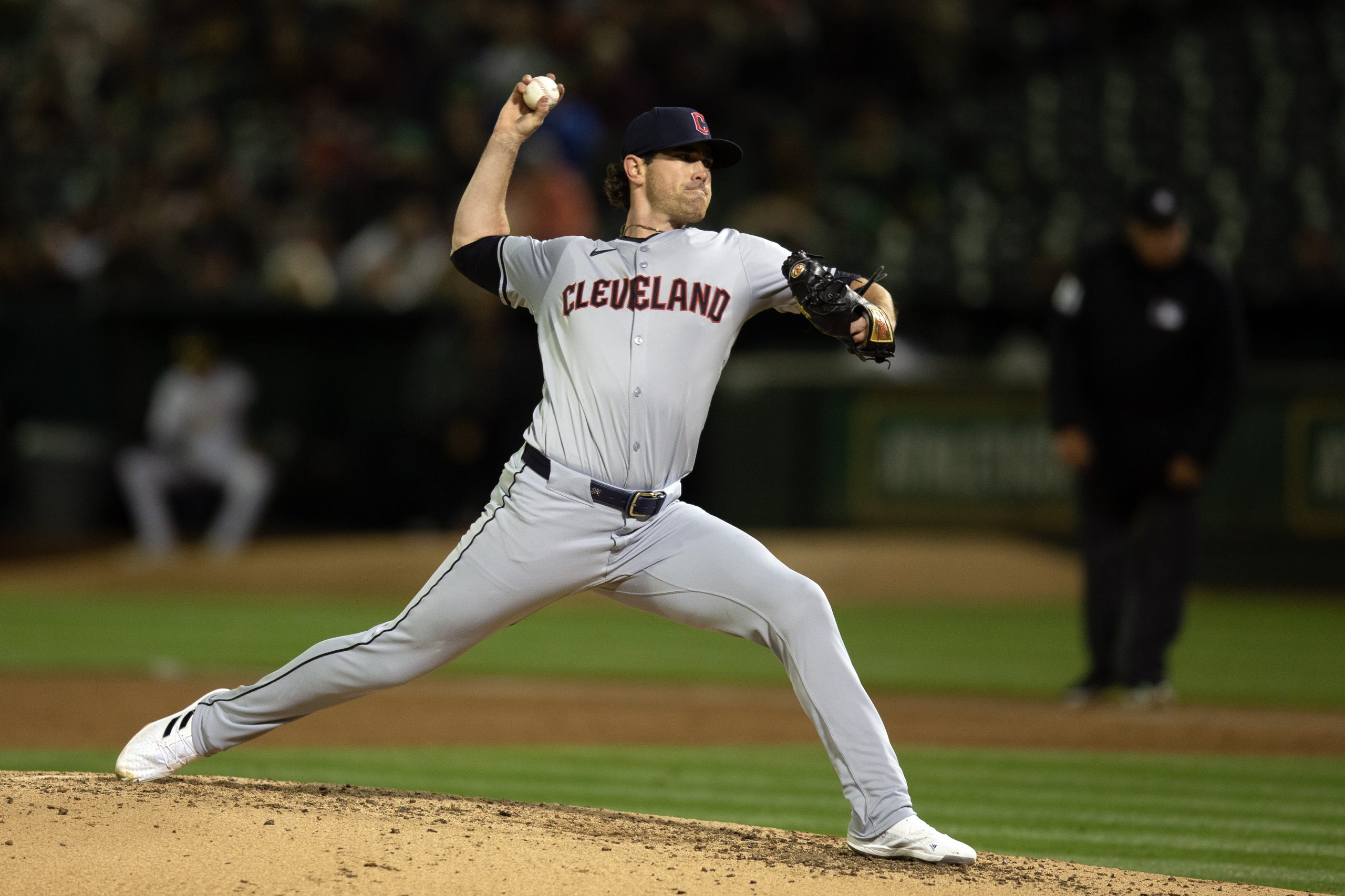 Chicago Cubs: Insider links Cubs to injured Cy Young ace in wild trade deadline juke