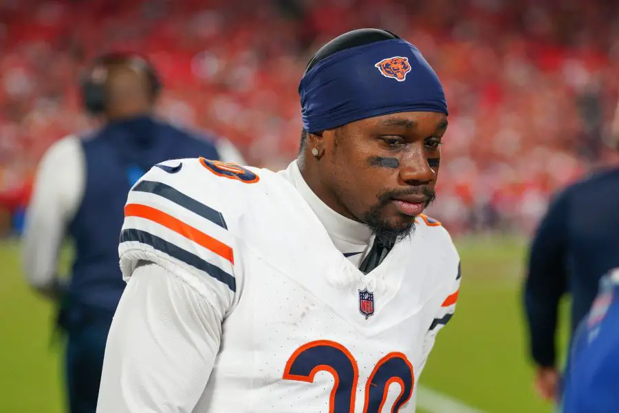 NFL: Chicago Bears at Kansas City Chiefs Chicago Bears safety Tarvarius Moore (30) on the sidelines against the Kansas City Chiefs during the game at GEHA Field at Arrowhead Stadium.