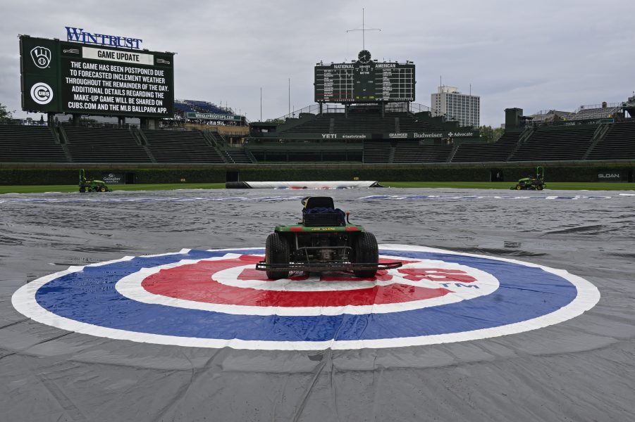 MLB: Milwaukee Brewers at Chicago Cubs MLB: Milwaukee Brewers at Chicago Cubs
