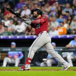 Chicago Cubs: What would a trade for Eugenio Suarez cost the Cubs? 2 MLB: Arizona Diamondbacks at Colorado Rockies, Eugenio Suarez, Chicago Cubs