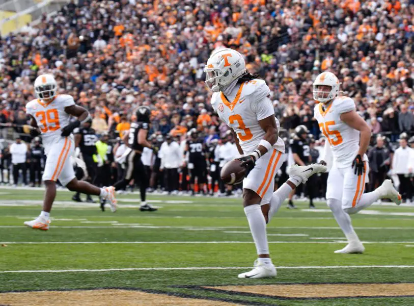 Potential Chicago Bears target Jermod McCoy 