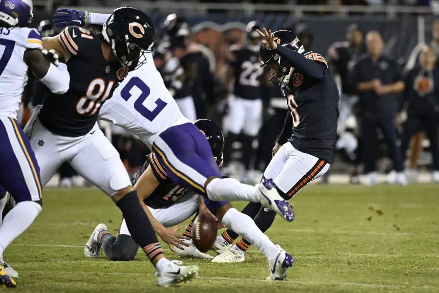 NFL: Minnesota Vikings at Chicago Bears