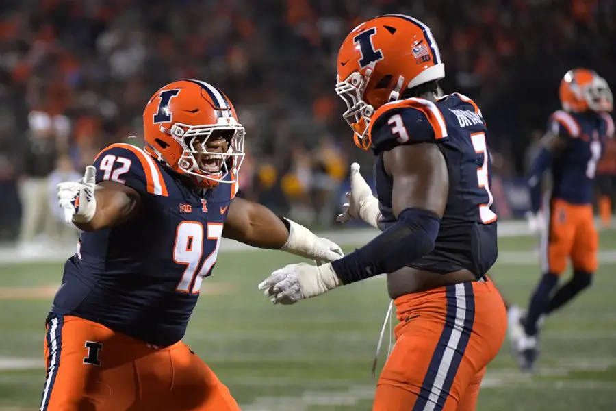 NCAA Football: Western Michigan at Illinois